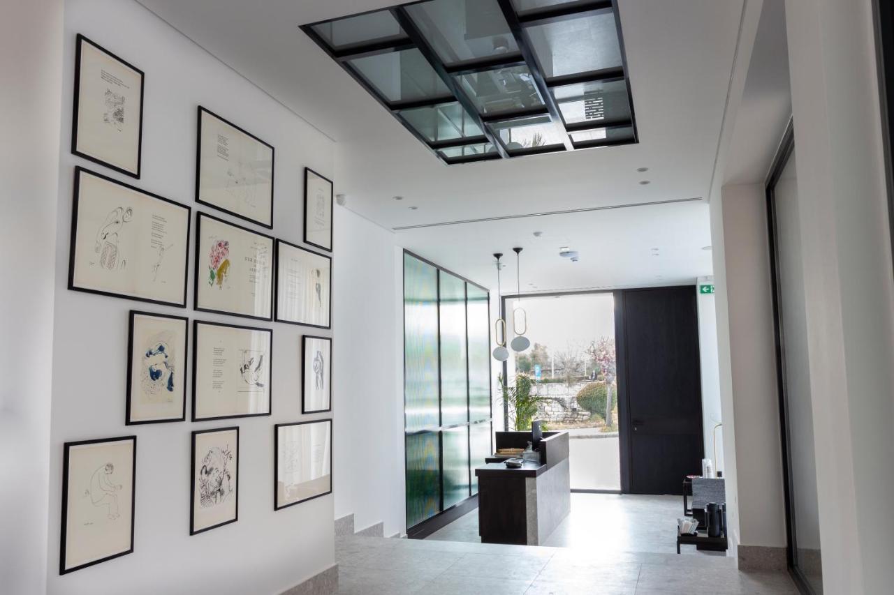 11Suites Aígio Exteriér fotografie