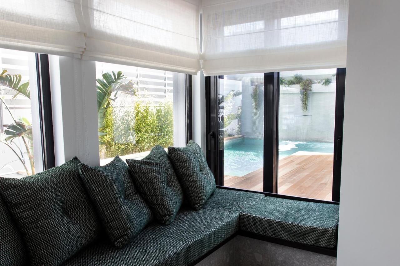 11Suites Aígio Exteriér fotografie